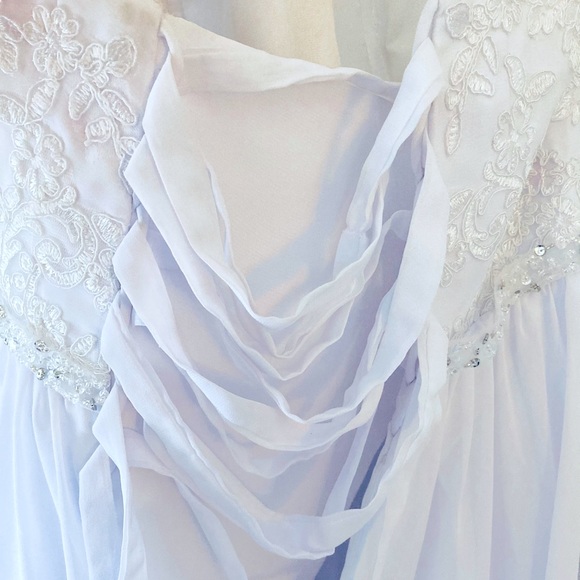 Size 0-2 White Strapless Prom Dress - Picture 3 of 5